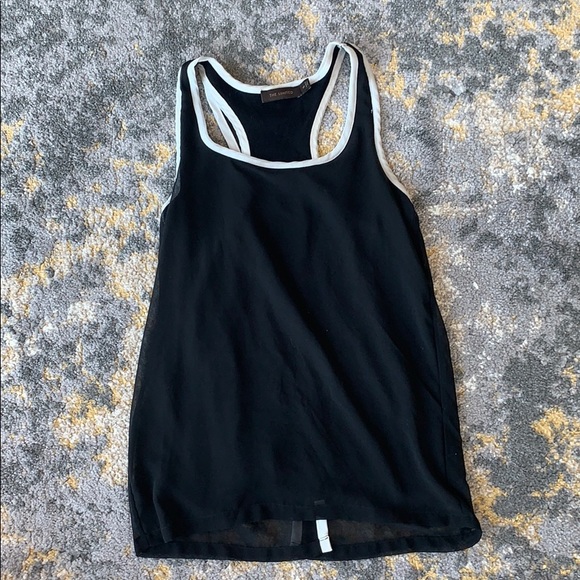 Beautiful dress tank top. - Picture 1 of 2